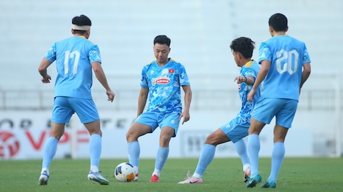 U22 Việt Nam tập kín, chọn người đi SEA Games 33